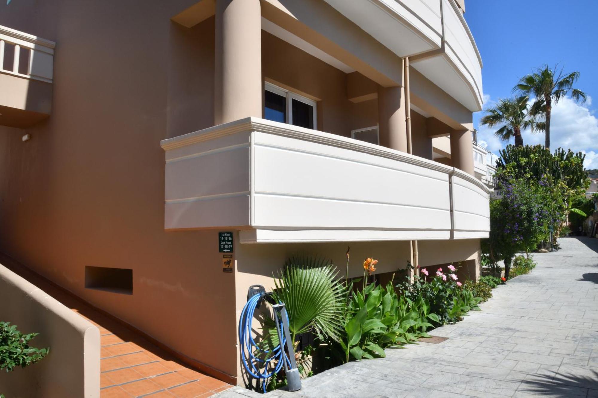 Akatos Hotel Agia Marina  Bagian luar foto